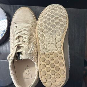 Sneakers made by Shu Shop